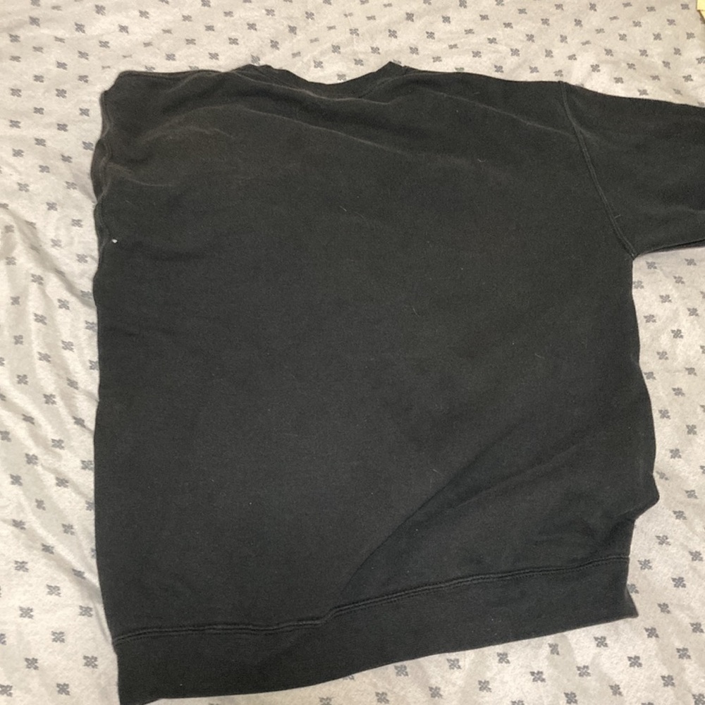 Black pullover - Picture 2 of 2